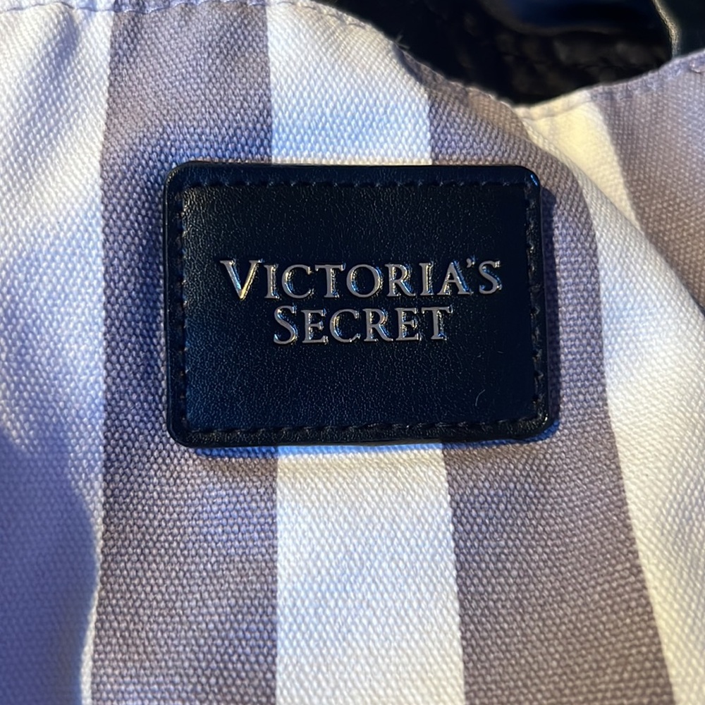 Victoria’s Secret Tote - Picture 2 of 5